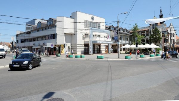 ОЈАДИЛИ ПЕНЗИОНЕРА ИЗ СУРЧИНА: Лажни геометри му узели 5.000 евра