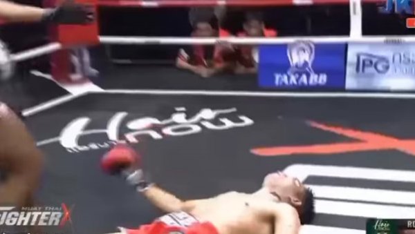 БОКСЕР УСМРТИО ПРОТИВНИКА И завршио каријеру Не могу да престанем да мислим о томе