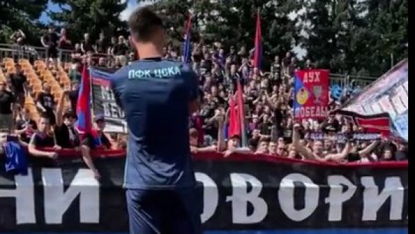 НЕЗАБОРАВАН ДОЧЕК ЗА ЗДЈЕЛАРА У МОСКВИ: Вођа говорио о српској браћи, на обраћању и песма о Србима и Русима (ВИДЕО)