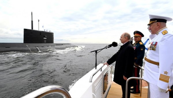 ПУТИН ПОСТАВИО ЈАСНЕ ГРАНИЦЕ: Москва усвојила нову морску доктрину и најавила набавку хиперсоничних ракета за површинска пловила