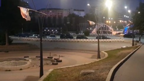 SABLASNO: Kako izgleda Kosovska Mitrovica u večernjim satima (VIDEO)