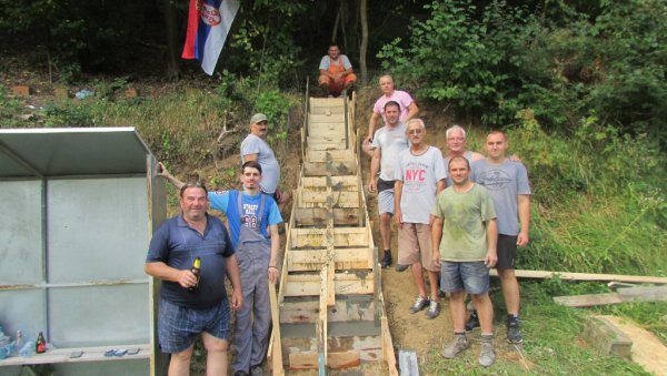 РАДНА АКЦИЈА „ЂУРИНАЦ 2022: Настављена традиција некадашњих акцијаша из Ђуринца