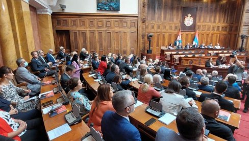 SKUPŠTINA: Počela prva sednica redovnog jesenjeg zasedanja - na dnevnom redu Predlog zakona o ministarstvima