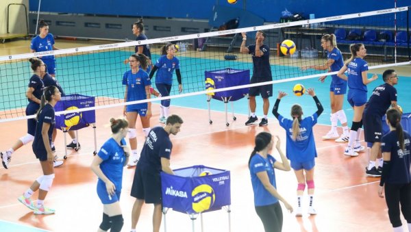 ОДЛИЧАН ПОЧЕТАК: Одбојкашице Србије тријумфално кренуле на сјајном турниру пред шампионат света