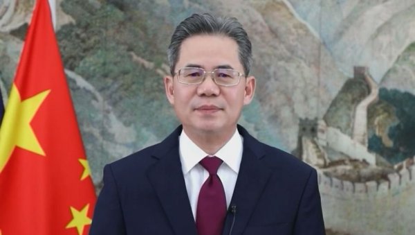 БИЋЕ ТЕШКИХ ПОСЛЕДИЦА: Кинески амбасадор запретио британским посланицима ако оду на Тајван - не играјте како свирају САД
