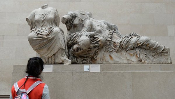 ЛОНДОН УМЕСТО БЛАГА НУДИ ГРЦИМА ПАРТНЕРСТВО: Наставља се расправа о повратку украдених скулптура на Партенон