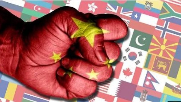 АМЕРИКА ЈЕ УПАЛА У СОПСТВЕНУ ЗАМКУ: Ненси Пелоси је изазвала неочекиван расплет