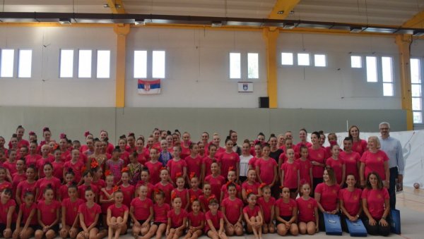 КАМП РИТМИЧНЕ ГИМНАСТИКЕ: Свилајнац био домаћин четвртог Међународног кампа ритмичке гимнастике