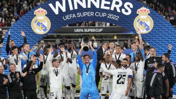 УЕФА ПРВИ ПУТ ПРИМЕНИЛА НОВО ПРАВИЛО: Реал Мадрид показао Ајнтрахту ко је газда Европе и освојио Суперкуп (ВИДЕО)