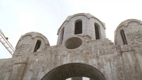 ОСКРНАВИЛИ ОЛТАР, УКРАЛИ НОВАЦ: Вандалски напад на Стару цркву у Мостару