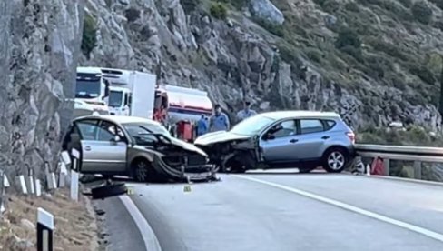 SAOBRAĆAJKA KOD DUBROVNIKA: U sudaru automobila više povređenih (VIDEO)
