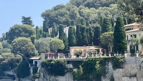 ZALEĐENO RUSKO POLUOSTRVO: RT Sen Žan Kap Fera, raj između Monaka i Nice, najruskija oaza u Francuskom mediteranu