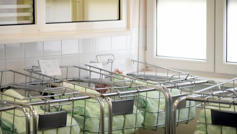 PREDNJAČE DEVOJČICE: U prvoj martovskoj nedelji u Zrenjaninu rođenje 24 bebe