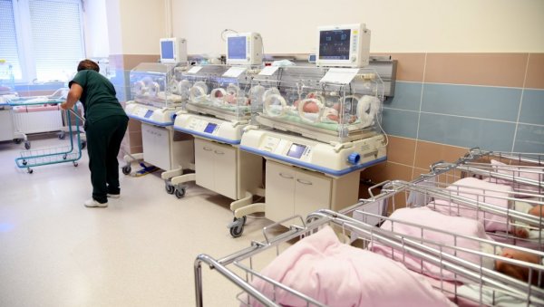 ПРИСТИЖУ ПРВЕ БРОЈКЕ: До сада тестирано скоро 50 беба на СМА