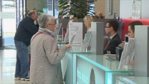 KO ZAKASNI, PLATIĆE I KAMATU OD 16,5 ODSTO: Rok za uplatu četvrte rate poreza na imovinu ističe sutra