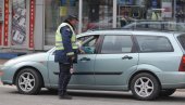 PIJAN, UDARIO U „MERCEDES“: Prekršajna prijava protiv vozača u Paraćinu