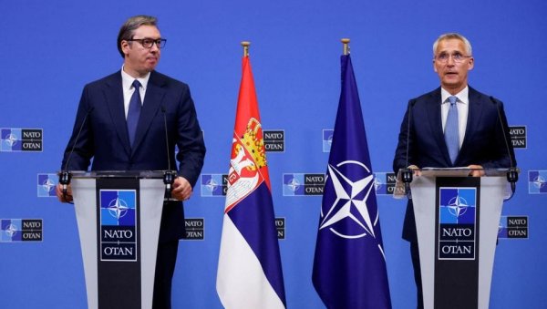 NATO KNOWS THE DIFFERENCE BETWEEN A STATE AND A FAKE CREATION: Vučić in Brussels in front of the Serbian flag, and Kurti nowhere with the so-called flag.  Kosovo