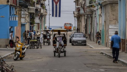 STRANCI DONOSE JESTIVO ULJE: Zbog nestašice robe, Kuba otvara svoj trgovinski prostor inostranim ulagačima