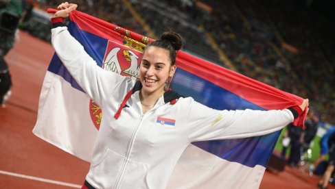 OBJEDINITI KRUNE: Adriana Vilagoš za Novosti pred izazov na Evropskom prvenstvu do 20 godina