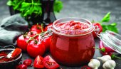 LEK IZ PRIRODE: Sedam razloga da svakodnevno jedete paradajz