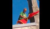 NEĆU DA JE UNIŠTAVAM, AL OVO JE ZLO ŠTO RADE: Građani skidaju crnogorske zastave sa crkava (VIDEO)