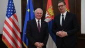 KONKRETAN I SADRŽAJAN RAZGOVOR Vučić se sastao sa Hilom: Ponovio sam doslednu poziciju Srbije