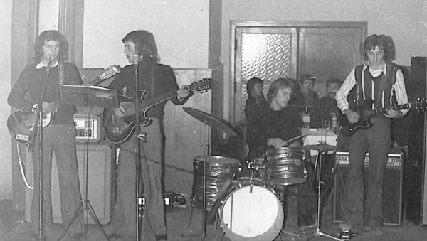 САГА О ДЕЦИ СИНОВА СУНЦА: Документарац Мирослава Сташића изазвао велику пажњу на 46. ФФС у Врњачкој Бањи