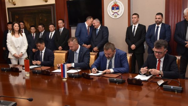 КИНЕЗИ ГРАДЕ ДЕОНИЦУ: Потписан уговор за саобраћајну инвестицију, важну за повезивање Бањалуке и Београда