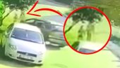 MAJKA I DETE ZA DLAKU IZBEGLI SMRT: Zastrašujući snimak saobraćajne nesreće kod Kragujevca (VIDEO)