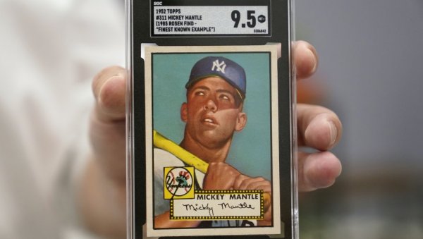 МАРАДОНА ОСТАО БЕЗ РЕКОРДА: Звезда бејзбола Мики Ментл ушао у историју 27 година након смрти (ФОТО/ВИДЕО)