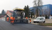 ASFALT U SVIM NASELJIMA: U putnu infrastrukturu u Subotici ove godine biće uloženo ukupno 220 miliona dinara