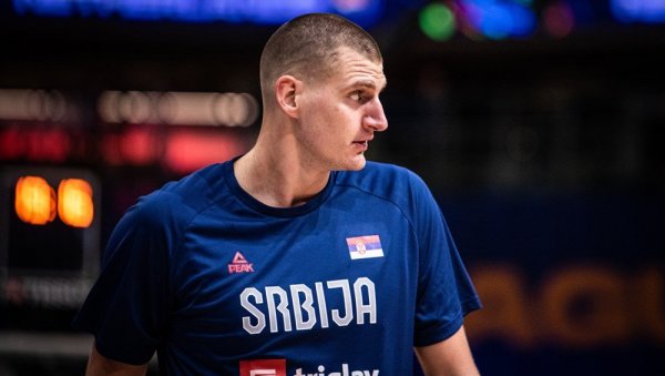 ЈОКИЋ БЕСНЕО: Српски ас није могао да верује шта му раде на старту Европског првенства у кошарци (ВИДЕО)