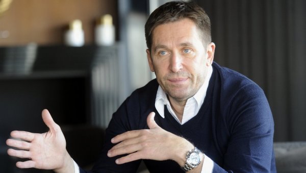 ВЕСЕЛИН ЈЕВРОСИМОВИЋ ЗА НОВОСТИ: Џаба таленти ако нема ко да ради са децом