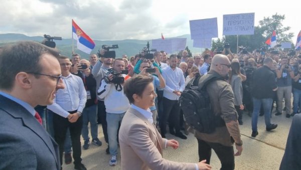 ОВДЕ СЕ ОСЕЋАМ КАО СВОЈ НА СВОМЕ: Брнабићева одговорила на провокацију албанског новинара