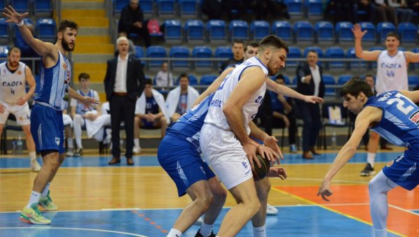 ПАКЛЕН РИТАМ „БЕЛИХ“ Кошаркаши Слоге настављају серију припремних мечева