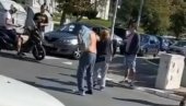 KRVAVA TUČA U MIRIJEVU: Haos nasred ulice - mladić brutalno pretukao muškarca, pa udarao ženu (FOTO)