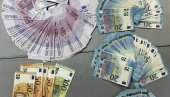 SAKRILI NOVAC U DONJI VEŠ: Na Horgošu pokušali da prokrijumčare 100.000 evra