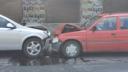 JEDNA OSOBA POGINULA, A ČETIRI LAKŠE POVREĐENE: U Južnobačkom okrugu minulog vikenda dodilo se 19 saobraćajnih nesreća