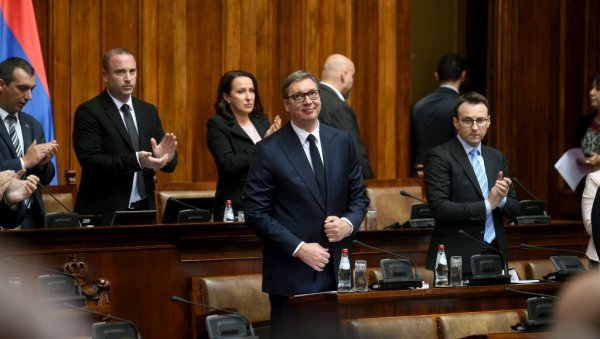 RESPONSE OF SNS PARLIAMENTARIANS TO JEREMIĆ'S REPUBLICAN: Jovanović is also trying to prove on Twitter that he annoyed Vučić