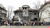 ОД ВИЛЕ – РУИНА: Некадашња Бајлонијева кућа у Кнеза Милоша као кулиса за хорор филм (ФОТО)