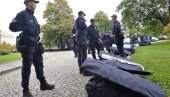 BRUTALNO NASRNULI POLICIJU KOD AUTOKOMANDE: Počinje suđenje za napad tokom Europrajda