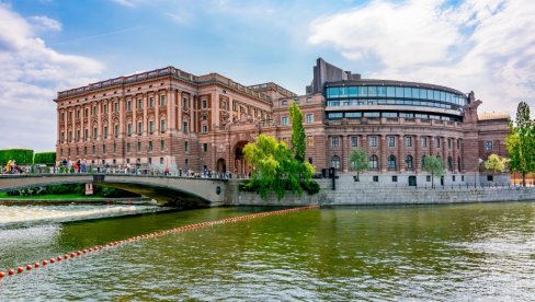 ИЗА РЕШЕТАКА ВЕЋ ОД 13. ГОДИНЕ: Најава Шведске да спушта границу кривичне одговорности