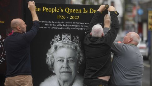 ГРОБ ЕЛИЗАБЕТЕ ДРУГЕ: Ево како изгледа место где почива британска краљица (ФОТО)