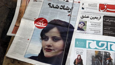 RASTE BES U IRANU: I dalje traju protesti zbog smrti 22-godišnje devojke u pritvoru policije za moral zbog hidžaba (VIDEO)
