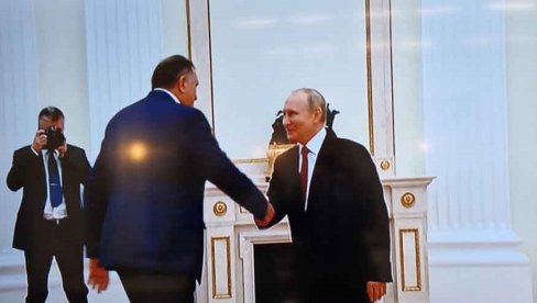 „SRPSKA PRIVRŽENA SARADNJI SA RUSIJOM“ Dodik se sastao sa Putinom (VIDEO)