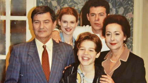 TAJNA PORODIČNOG BLAGA: Glumci su zaista bili ljubavni par