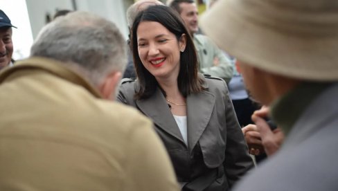 IZBORNA NOĆ U RS: PDP Proglasio pobedu Jelene Trivić, iz SNSD tvrde da vodi Dodik