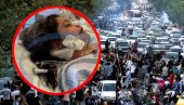 KAD SU JE DOVELI, VEĆ JE BILA MRTVA: Iran gori zbog smrti devojke koju je policija pretukla na smrt zbog hidžaba, sad su ubili i drugu (FOTO)