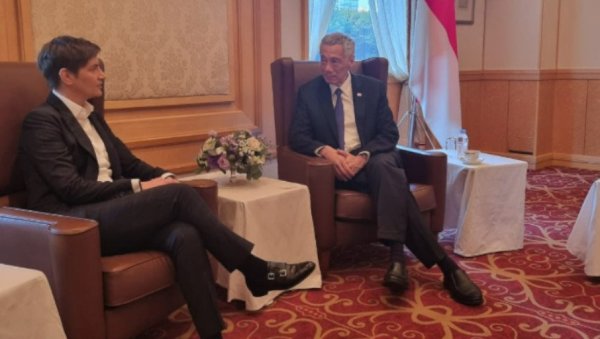 IMPORTANT MEETING IN TOKYO: Ana Brnabić spoke with the Prime Minister of Singapore (PHOTO)