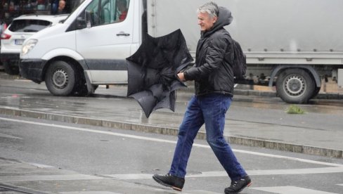 EVO KADA MOŽEMO OČEKIVATI ZAHLAĐENJE: Srbija na udaru olujnog vetra, poznato hoće li biti snežnih padavina u narednim danima